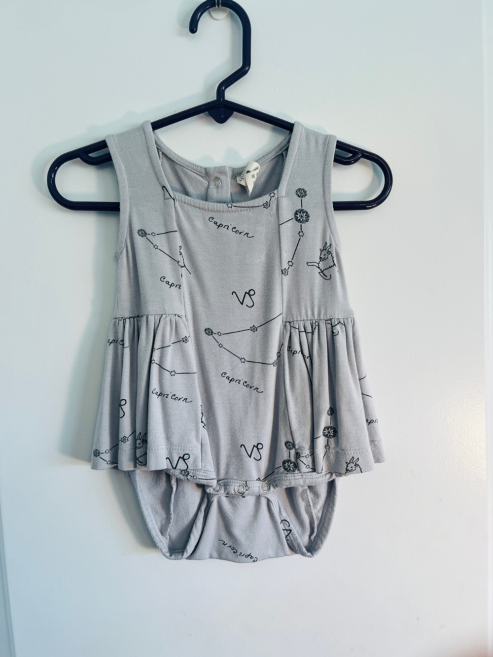 kate quinn bamboo Light Gray Capricorn Constellation Ruffle Bodysuit